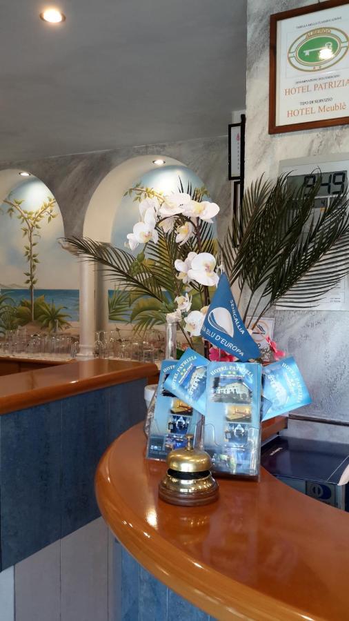 Hotel Patrizia Senigallia Bagian luar foto