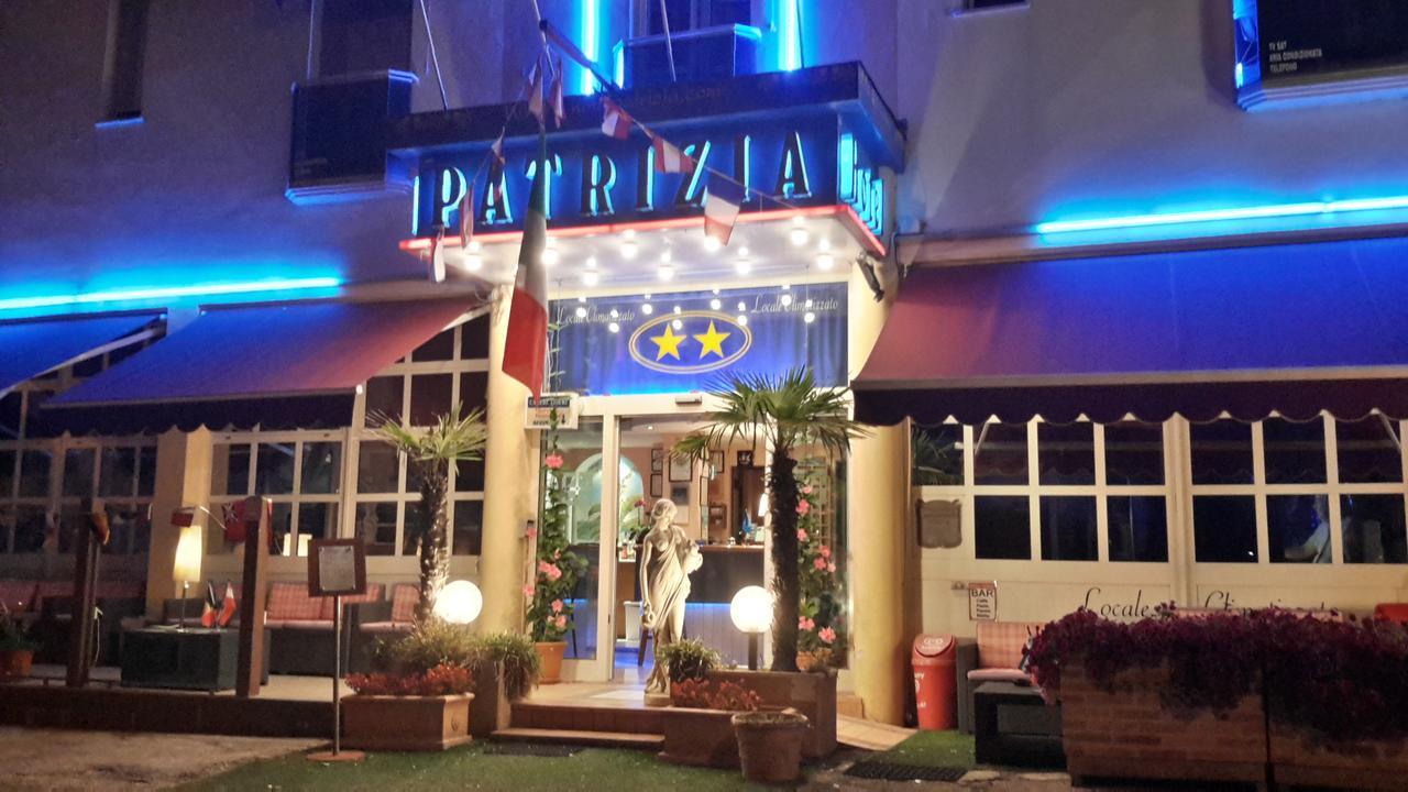 Hotel Patrizia Senigallia Bagian luar foto